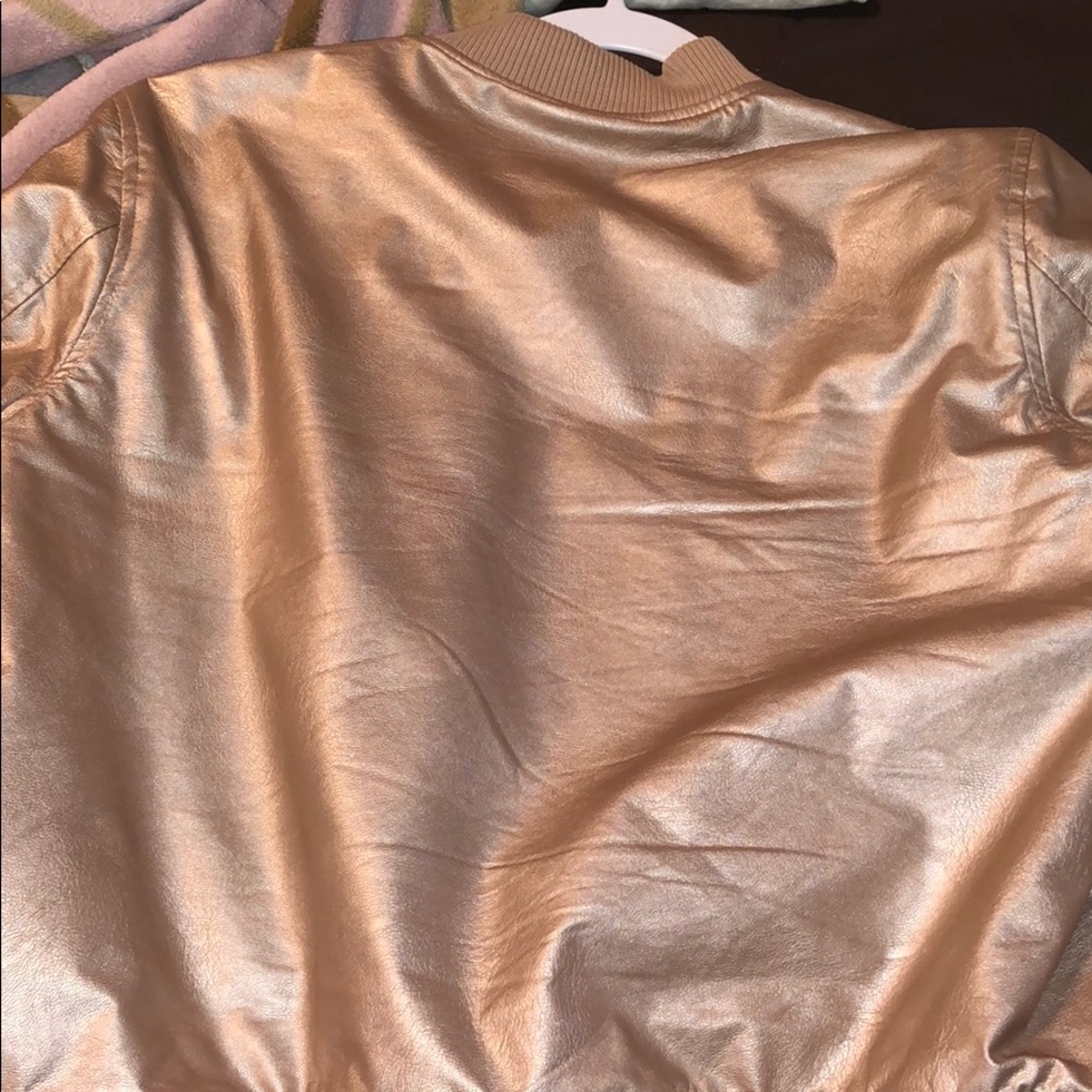 Jacket - Picture 3 of 4